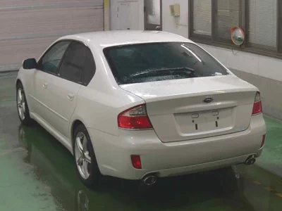 Subaru LEGACY B4