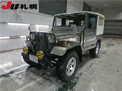 Mitsubishi JEEP