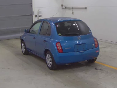 Nissan MARCH  с аукциона в Японии