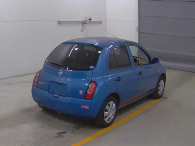Nissan MARCH  с аукциона в Японии