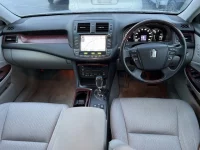 Toyota CROWN лот № 6108 оценка RA  с аукциона в Японии 3