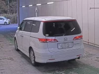 Honda ELYSION лот № 6107 оценка RA  с аукциона в Японии 1