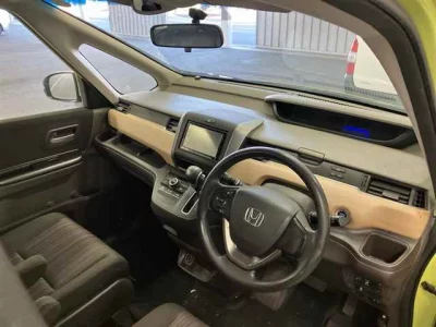 Honda FREED  с аукциона в Японии
