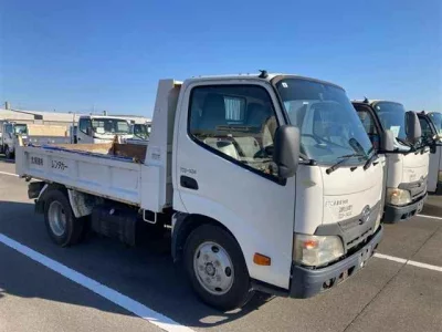 Hino DUTRO  с аукциона в Японии