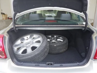 Toyota AVENSIS SEDAN