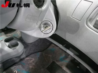 Toyota VITZ  с аукциона в Японии