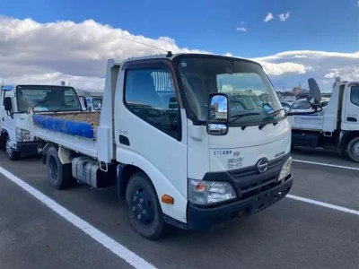 Hino DUTRO  с аукциона в Японии
