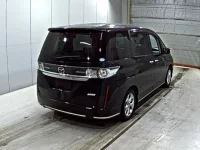 Mazda BIANTE лот № 2117 оценка 4  с аукциона в Японии 4