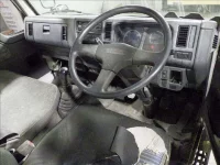 Mazda TITAN лот № 4088 оценка 3  с аукциона в Японии 2