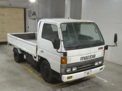 Mazda TITAN  с аукциона в Японии