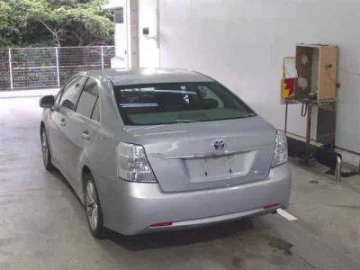 Toyota SAI  с аукциона в Японии