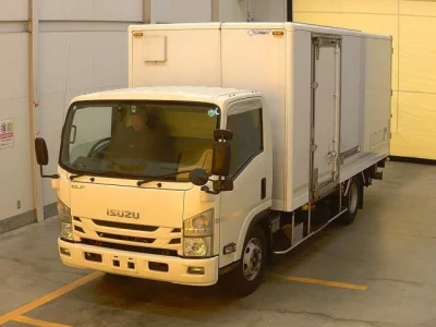 Isuzu ELF  с аукциона в Японии