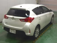 Toyota AURIS лот № 115 оценка R  с аукциона в Японии 6