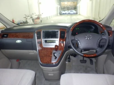 Toyota ALPHARD  с аукциона в Японии
