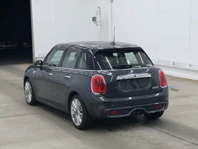 BMW MINI  с аукциона в Японии