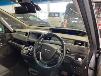 Honda FREED  с аукциона в Японии