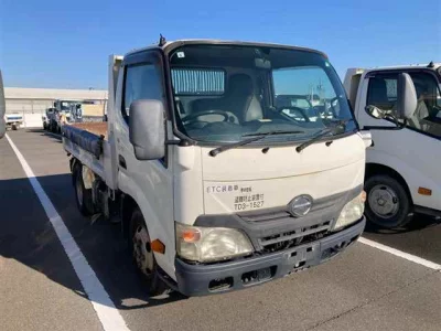 Hino DUTRO  с аукциона в Японии