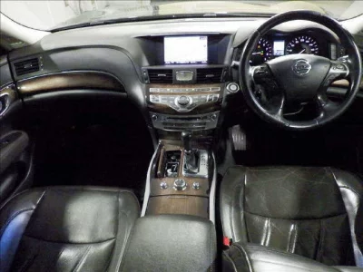 Nissan FUGA  с аукциона в Японии