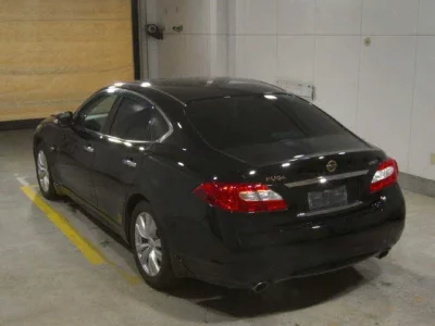 Nissan FUGA  с аукциона в Японии