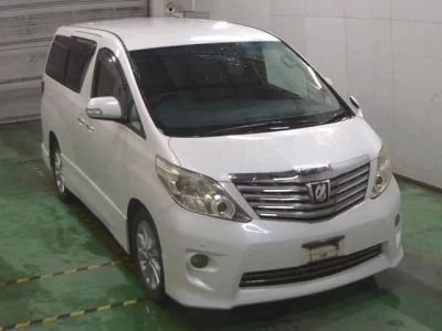 Toyota ALPHARD  с аукциона в Японии