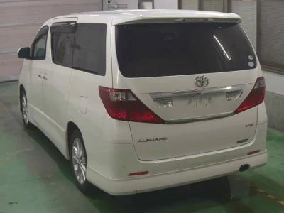 Toyota ALPHARD  с аукциона в Японии