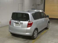 Toyota RACTIS лот № 4102 оценка 3  с аукциона в Японии 4