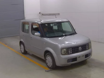 Nissan CUBE  с аукциона в Японии