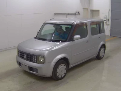 Nissan CUBE  с аукциона в Японии
