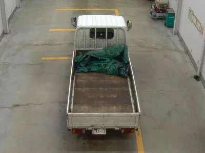 Isuzu ELF  с аукциона в Японии