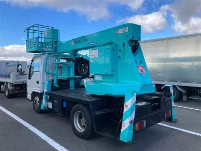 Isuzu ELF  с аукциона в Японии