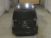 Toyota VOXY лот № 4124 оценка R  с аукциона в Японии 5