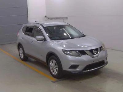 Nissan X-TRAIL  с аукциона в Японии