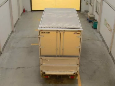 Isuzu ELF  с аукциона в Японии