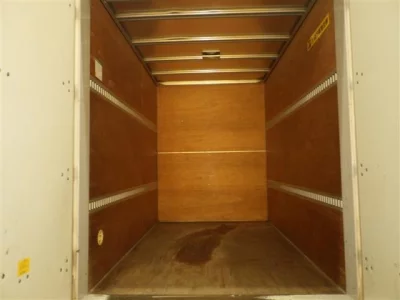 Isuzu ELF  с аукциона в Японии