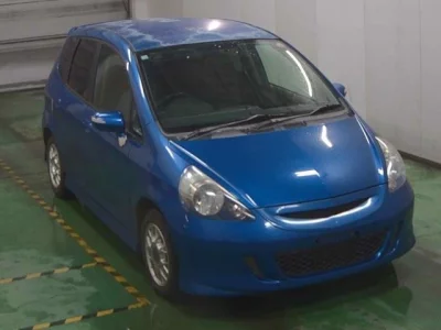 Honda FIT  с аукциона в Японии