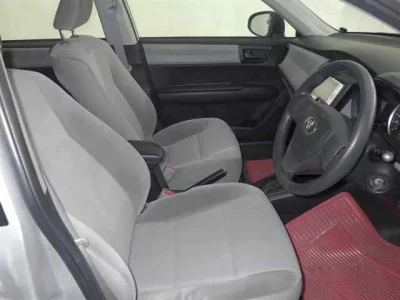 Toyota COROLLA  с аукциона в Японии