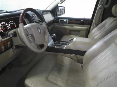 Ford LINCOLN NAVIGATOR