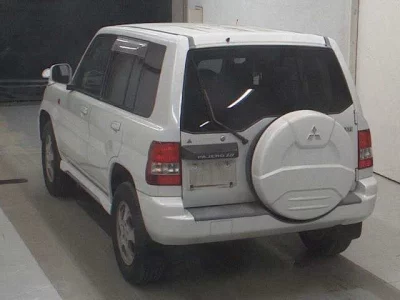 Mitsubishi PAJERO IO