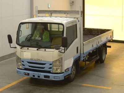 Isuzu ELF  с аукциона в Японии