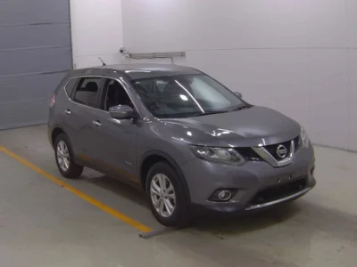Nissan X-TRAIL  с аукциона в Японии