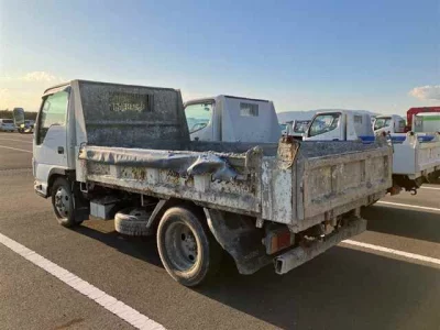 Isuzu ELF  с аукциона в Японии