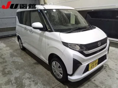 Daihatsu MOVE  с аукциона в Японии
