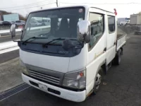 Mitsubishi CANTER лот № 2185 оценка 3.5  с аукциона в Японии 3
