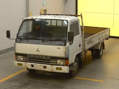 Mitsubishi CANTER  с аукциона в Японии
