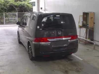 Honda STEP WAGON лот № 158 оценка 3  с аукциона в Японии 1