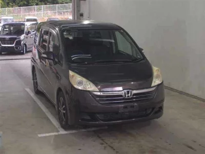 Honda STEP WAGON  с аукциона в Японии