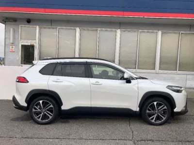 Toyota COROLLA CROSS  с аукциона в Японии