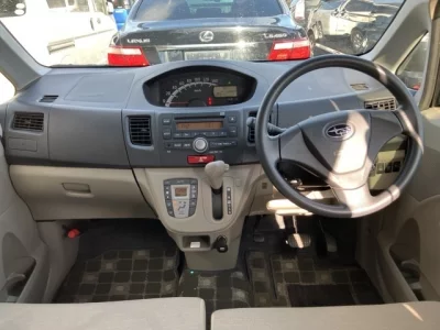 Subaru STELLA  с аукциона в Японии