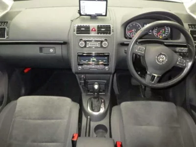 Volkswagen GOLF TOURAN
