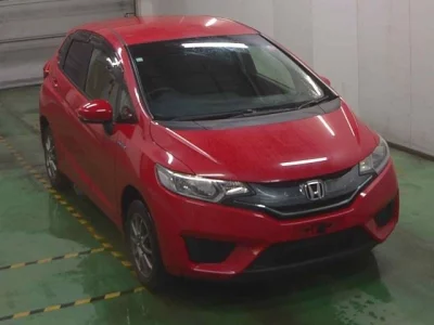 Honda FIT  с аукциона в Японии